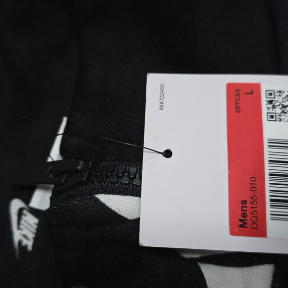NWT Men's Nike Club 1/4 Zip Fleece Black/White Jacket. Pull Over. Sick!!! - Picture 3 of 4